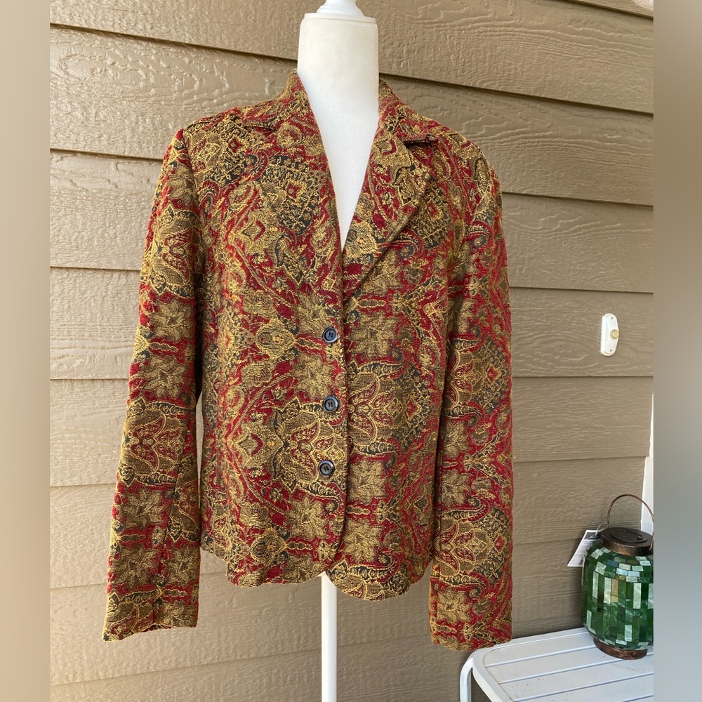 Portrait blazer ladies gold/red carpetbag tapestry 3 front buttons Size Large